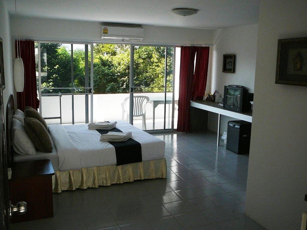 Karon Cliff Contemporary Boutique Bungalows Exterior foto